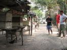Obisk pri prvem kamboškem čebelarju Sotiju